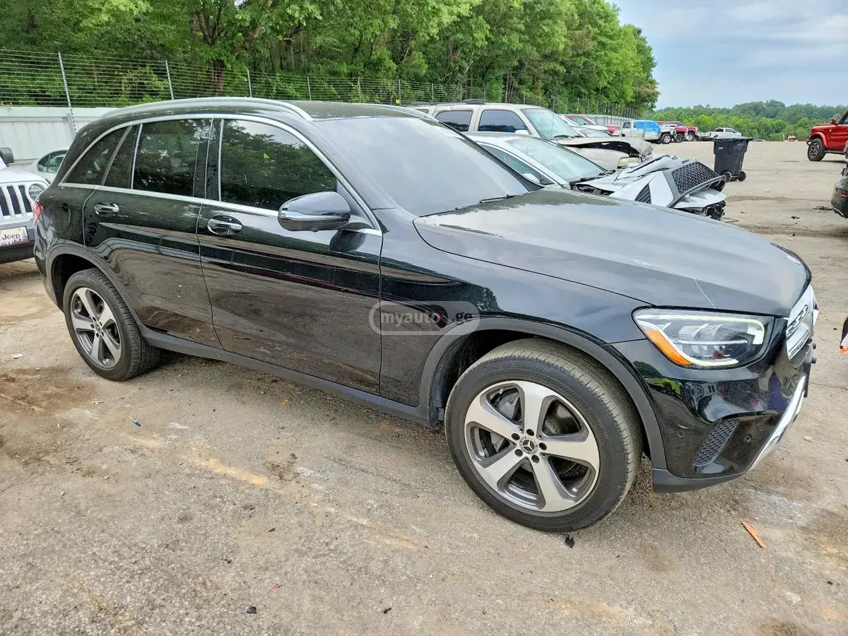 Mercedes-Benz GLC 300 2022 — photo 2