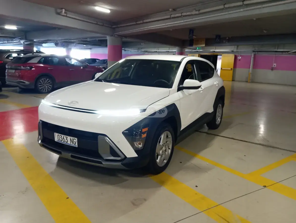 Hyundai Kona 2025 — photo 2