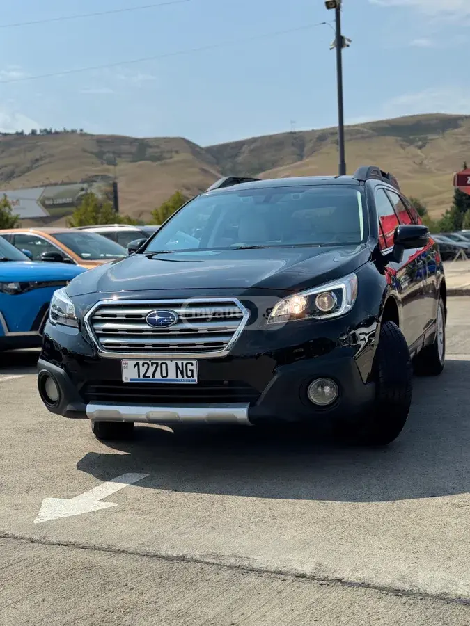 Subaru Outback 2016 — photo 2