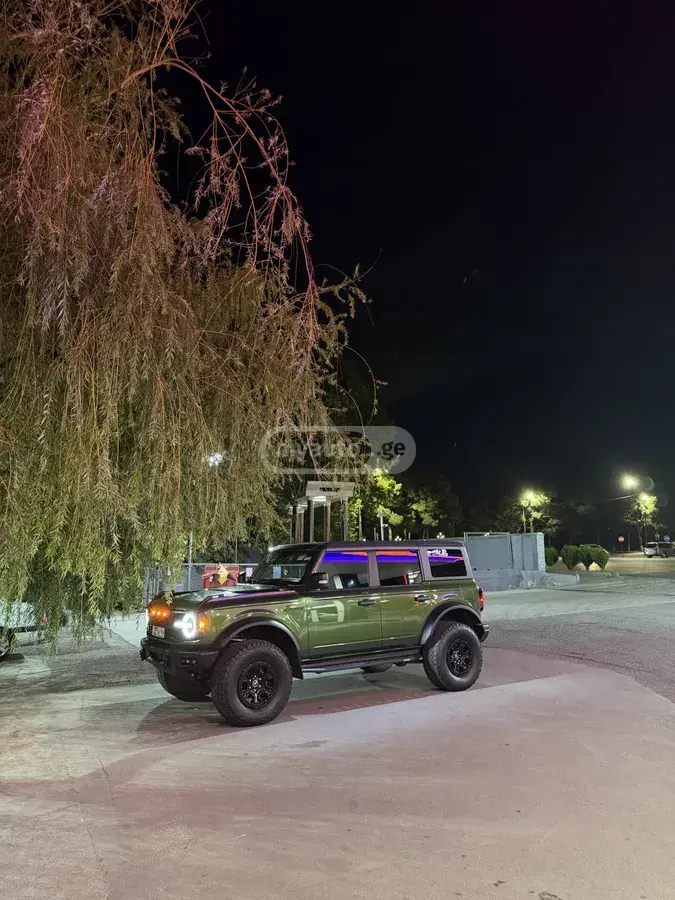 Ford Bronco