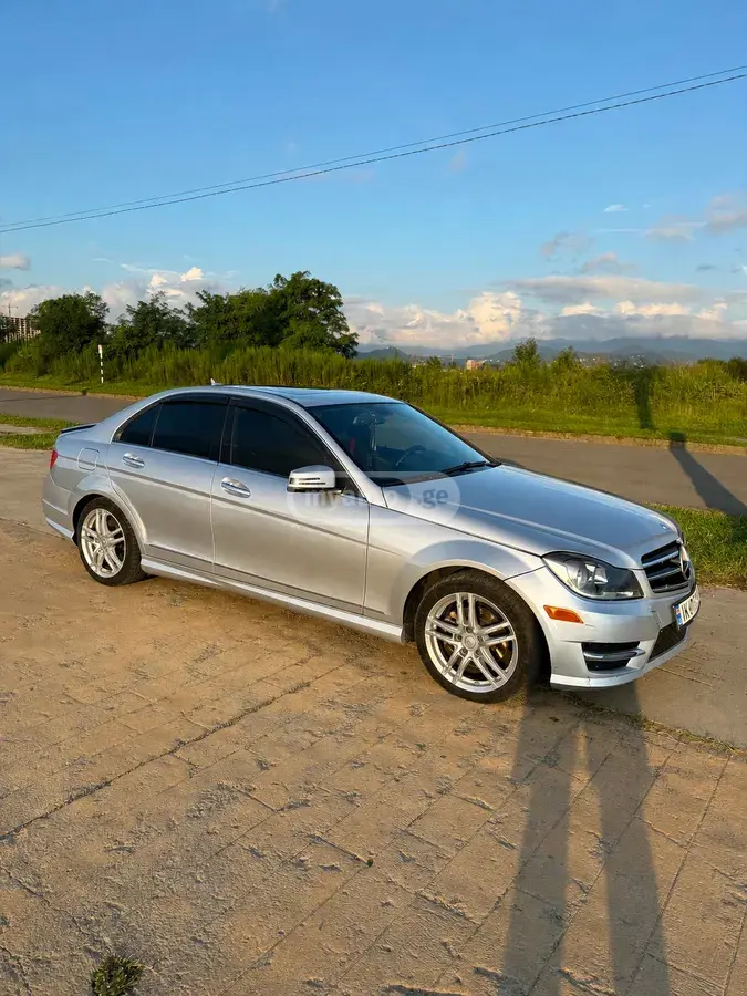 Mercedes-Benz C 250 2013 — photo 2