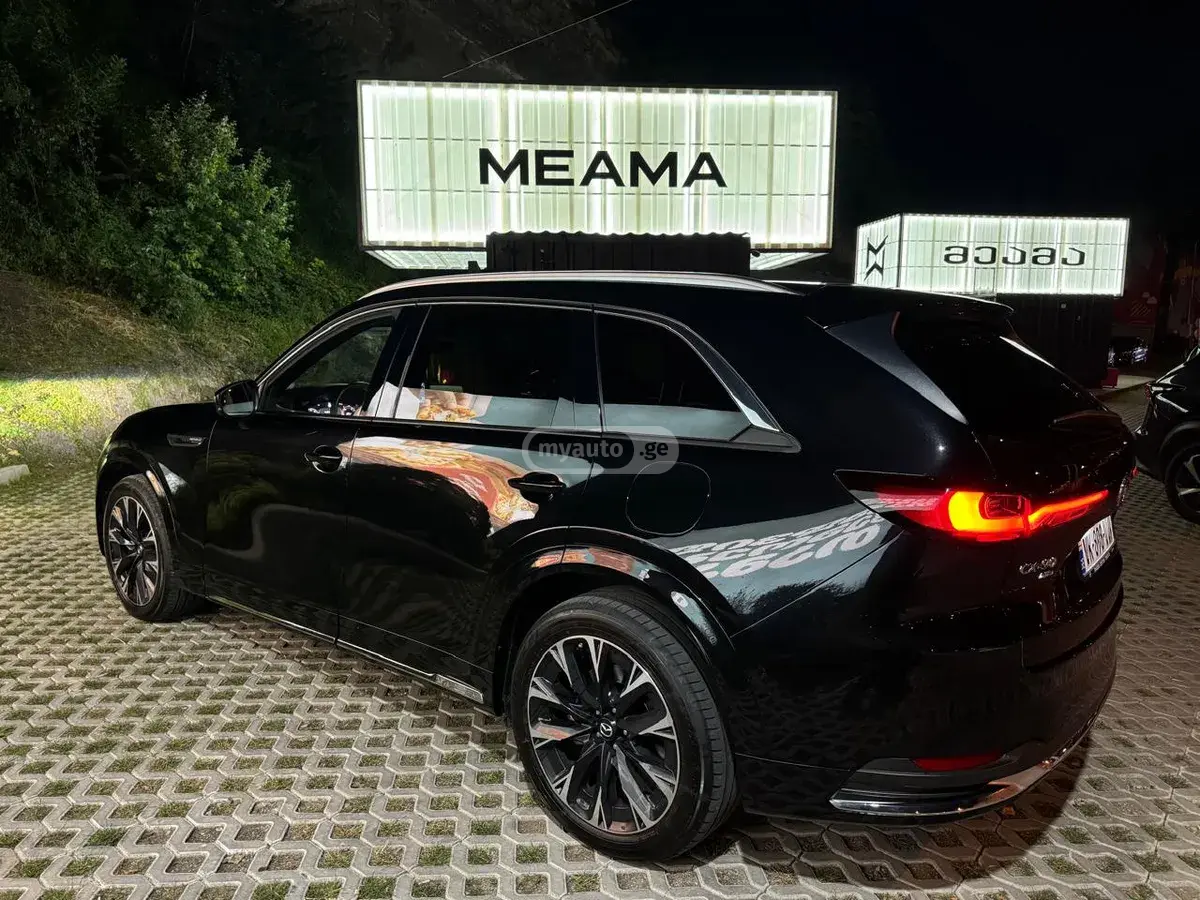 Mazda CX-90