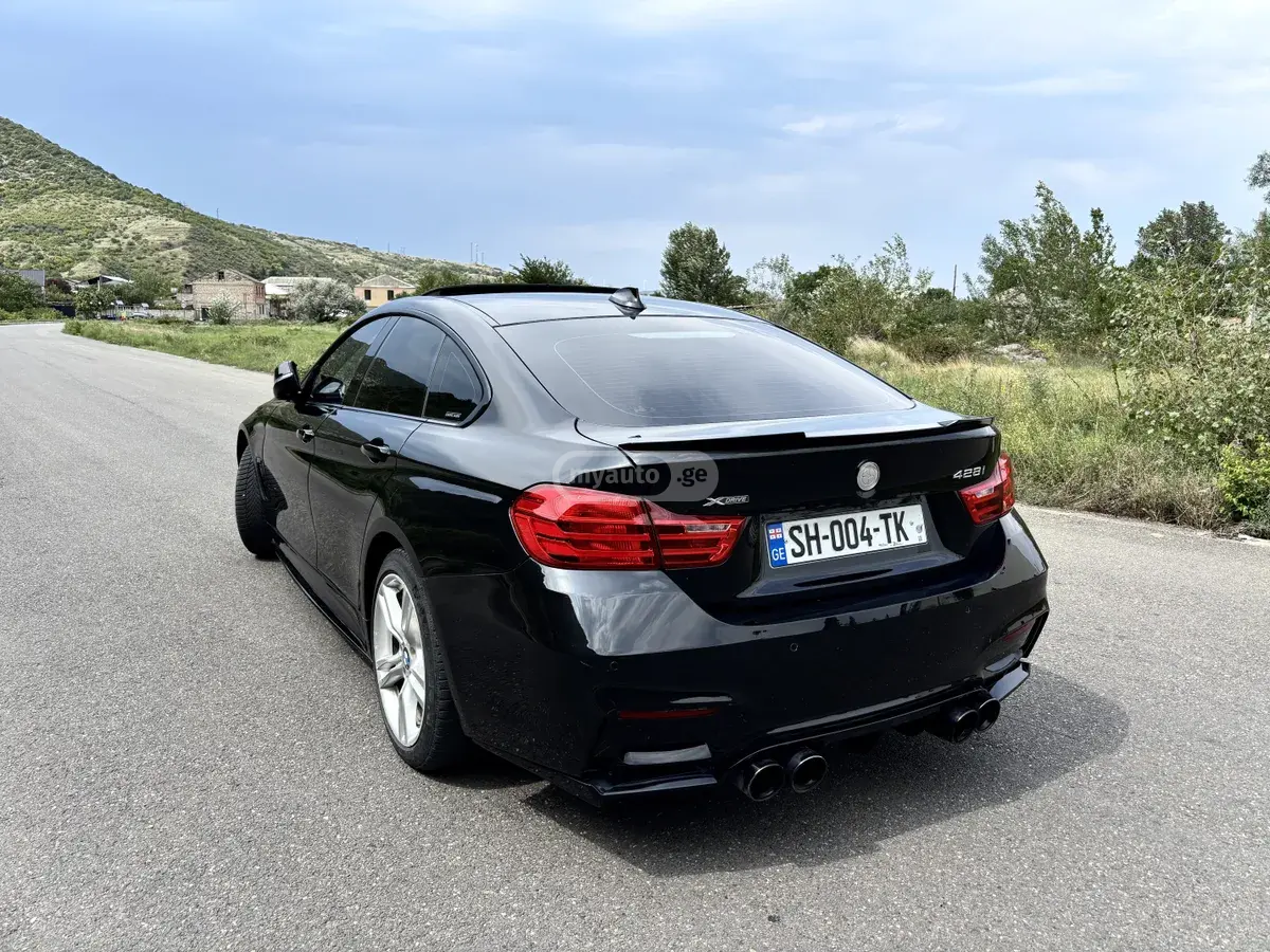 BMW 428
