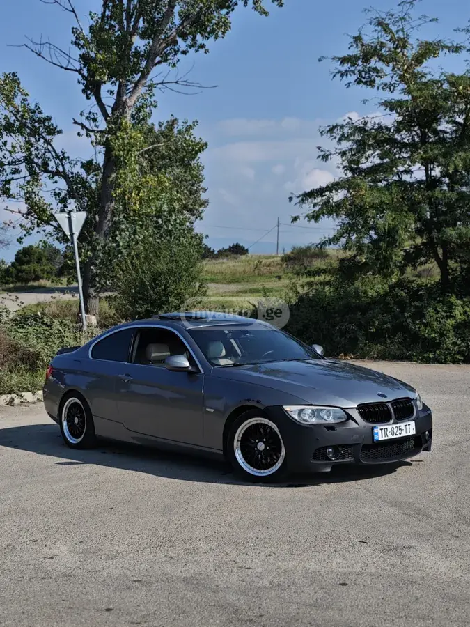 BMW 328 2011 — photo 2