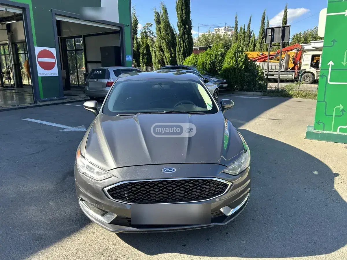 Ford Fusion 2017 — photo 2