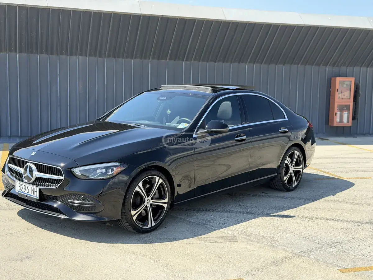 Mercedes-Benz C 300