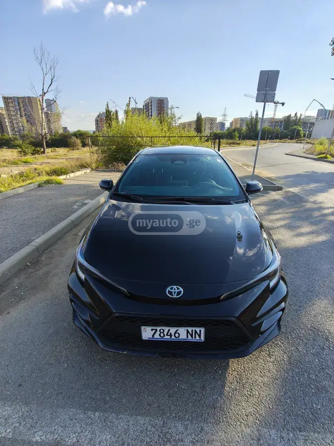 Toyota Corolla 2024 — photo 2