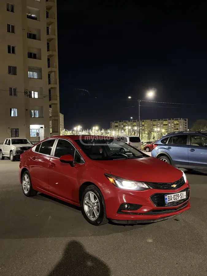 Chevrolet Cruze 2017 — photo 2
