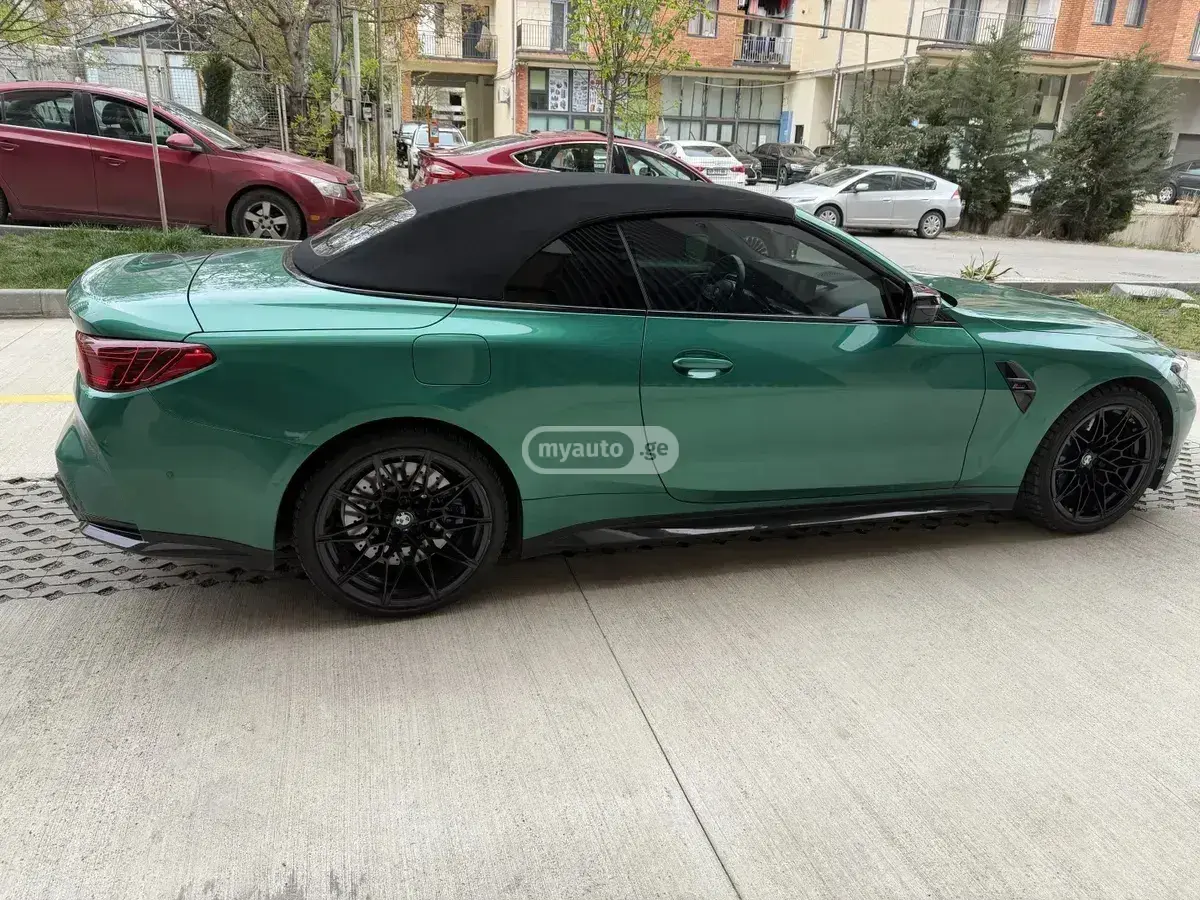 BMW M4 2025 — photo 2