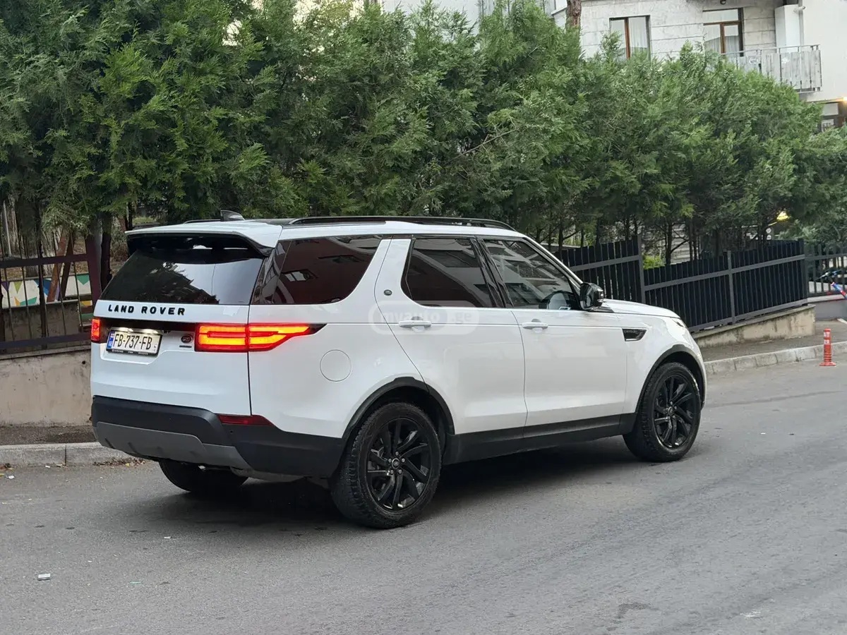 Land Rover Discovery 5 / LR5 2017 — photo 2