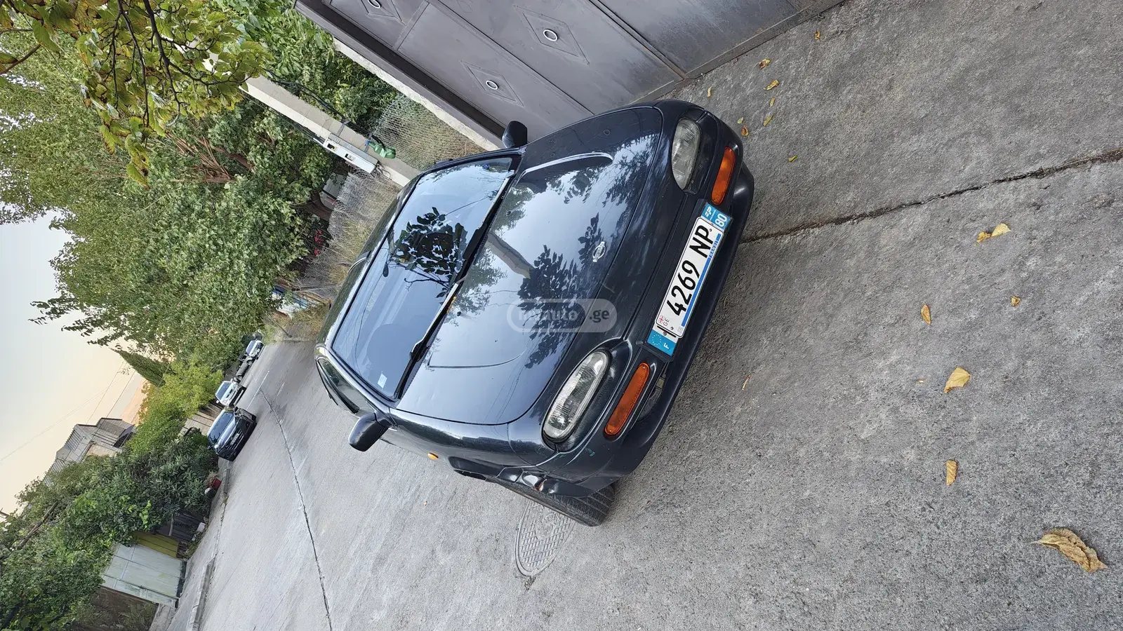 Nissan 100 NX