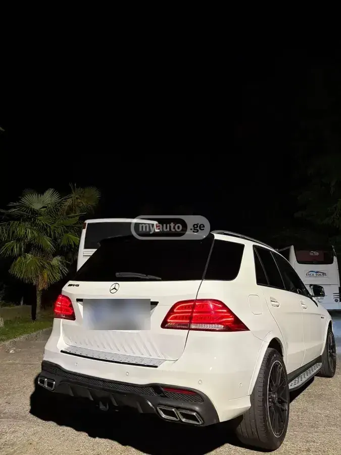 Mercedes-Benz GLE 350 2018 — photo 2