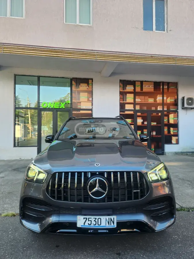 Mercedes-Benz GLE 53
