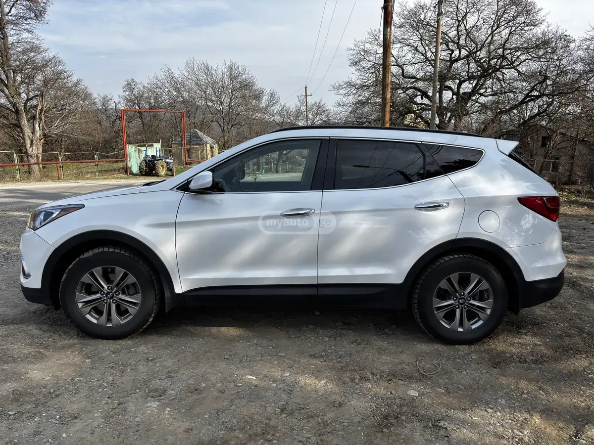 Hyundai Santa Fe 2015 — photo 2
