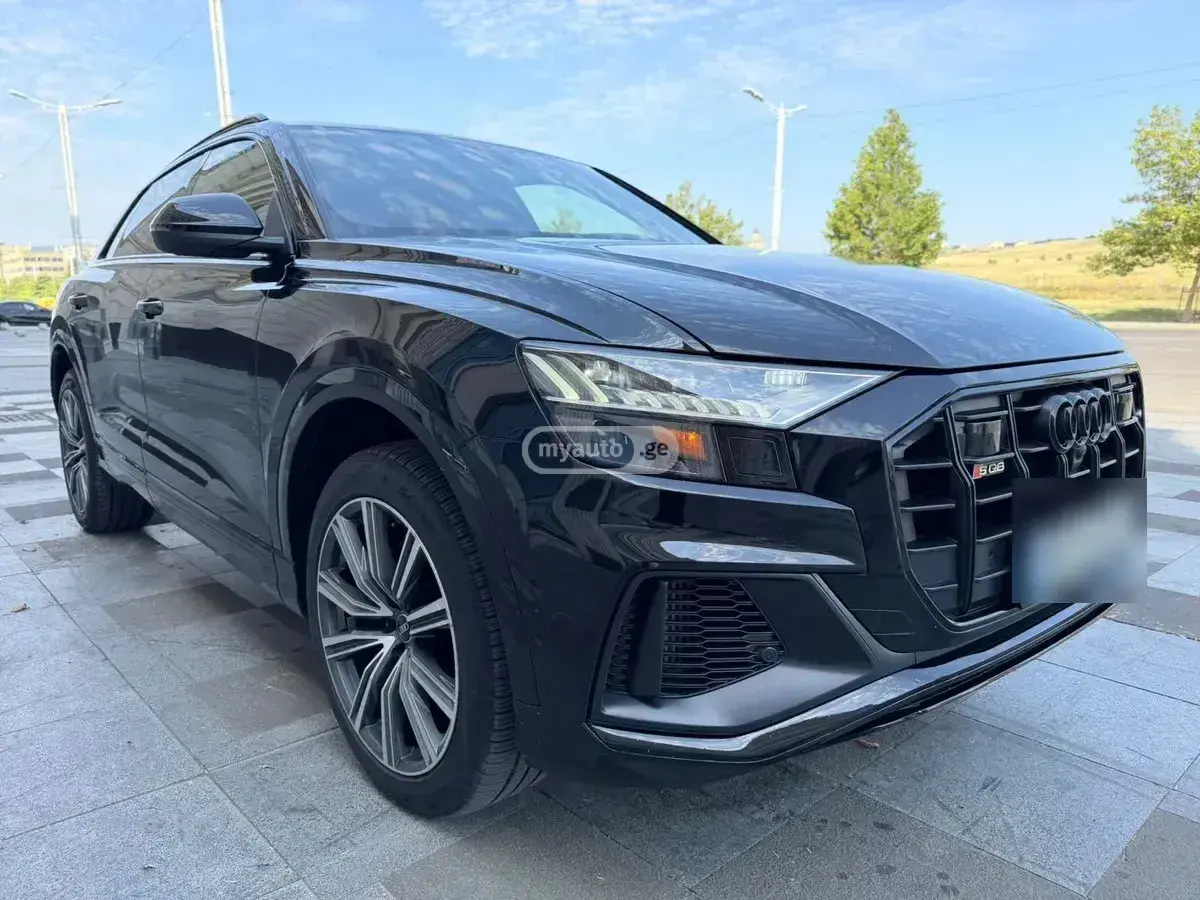 Audi SQ8 2023 — photo 2