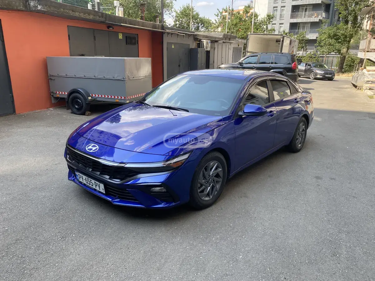Hyundai Elantra