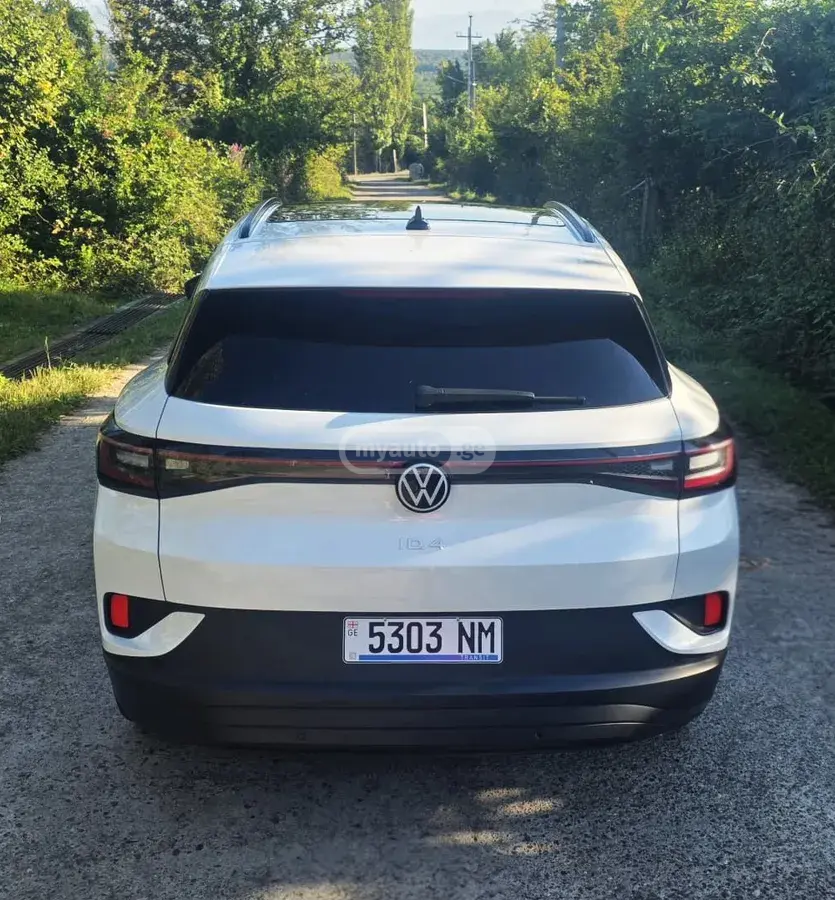 Volkswagen ID.4 2023 — photo 2