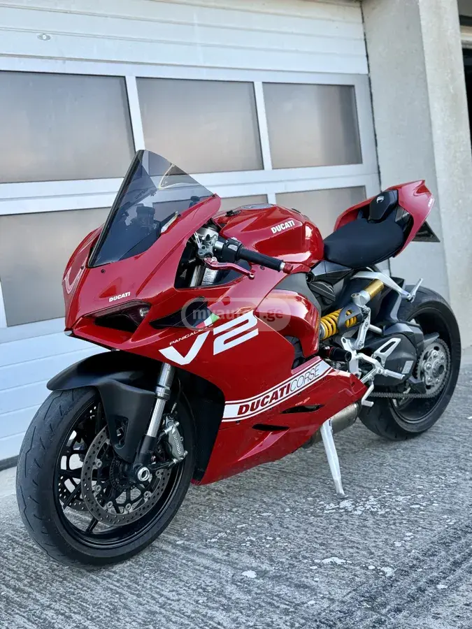 Ducati V2 2020 — photo 2