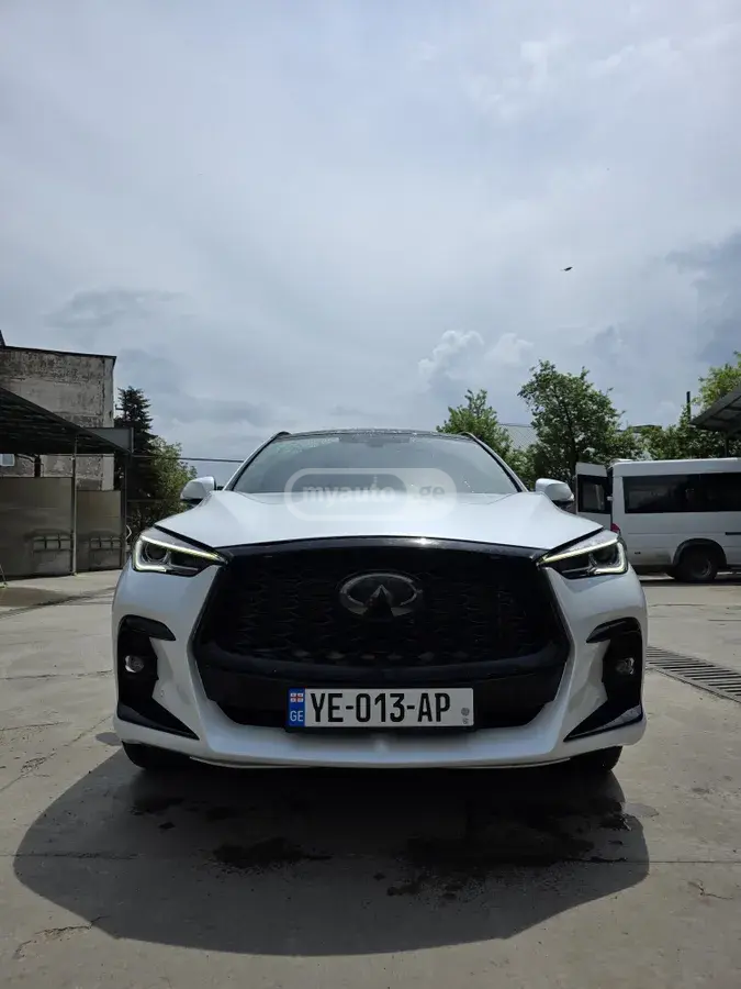 Infiniti QX50