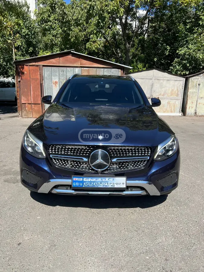 Mercedes-Benz GLC 300