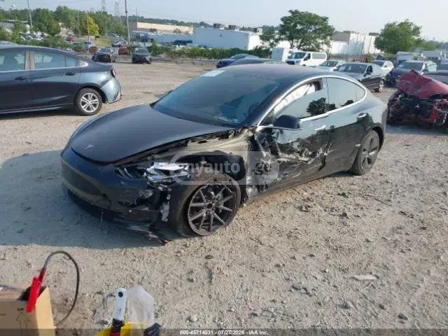 Tesla Model 3 2018 — photo 2