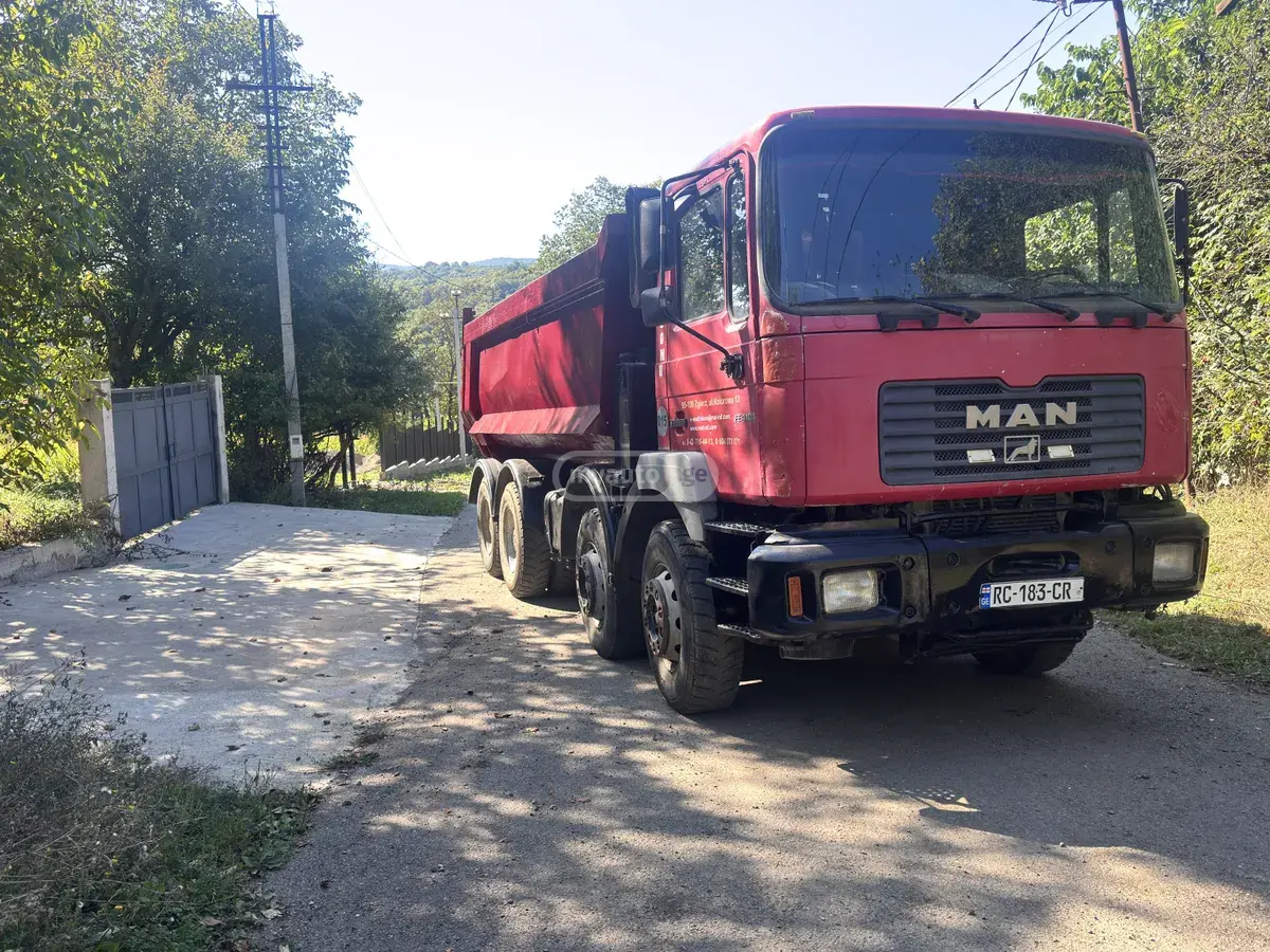 Man F 2000