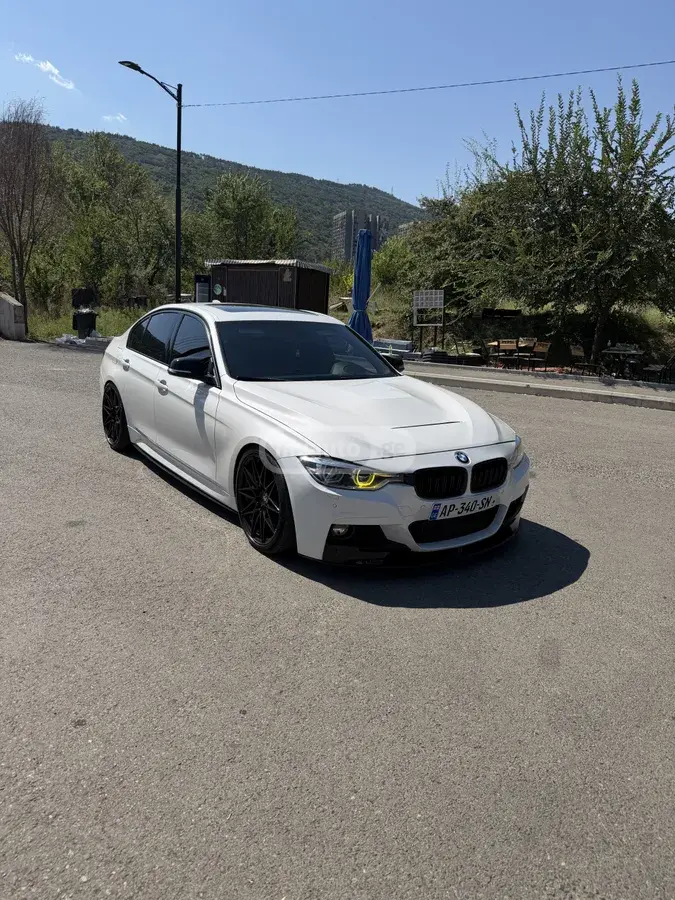 BMW 340