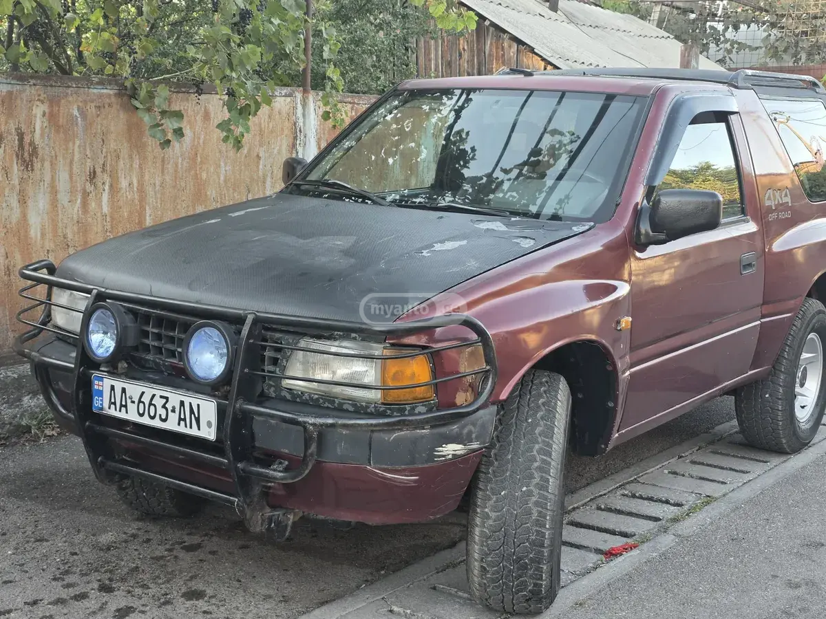 Opel Frontera