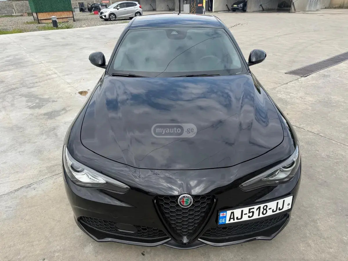 Alfa Romeo Giulia