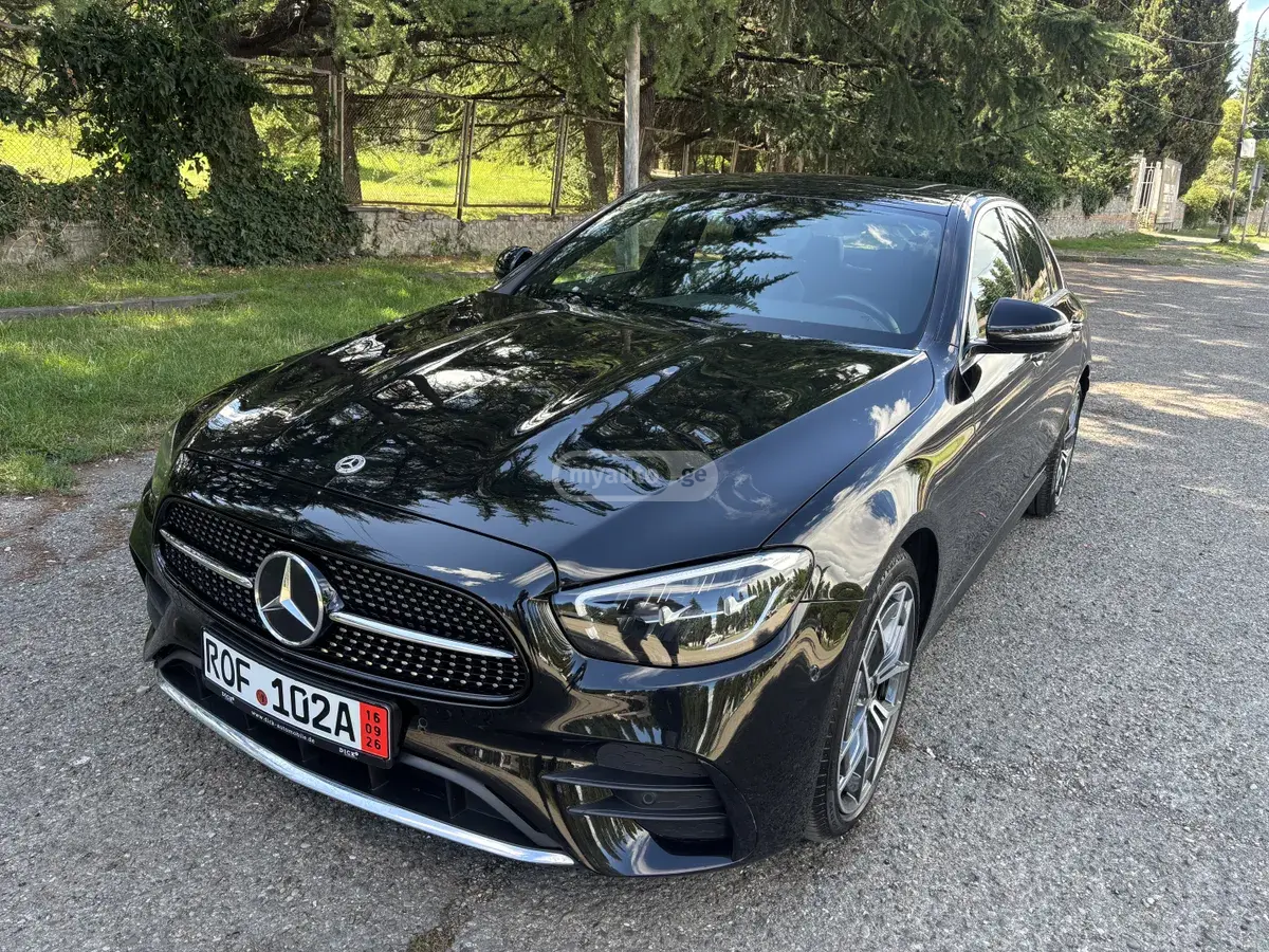 Mercedes-Benz E 200