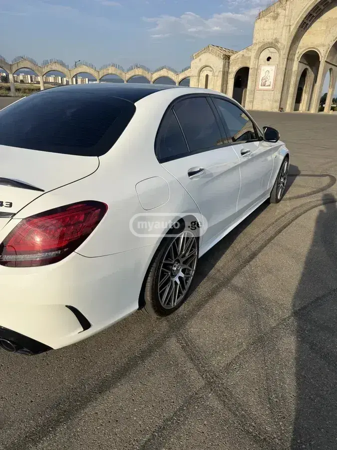Mercedes-Benz C 43 AMG 2019 — photo 2