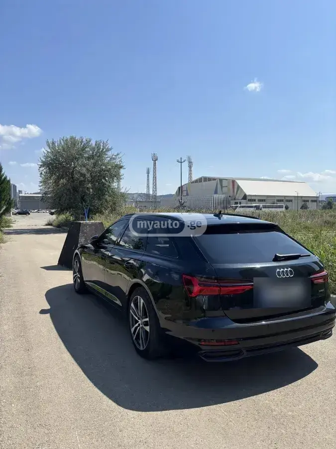 Audi A6 2020 — photo 2