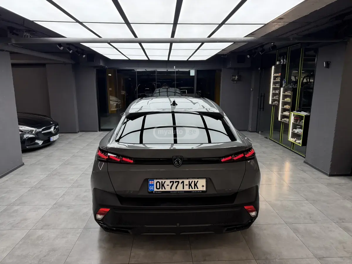 Peugeot 408 2024 — photo 2