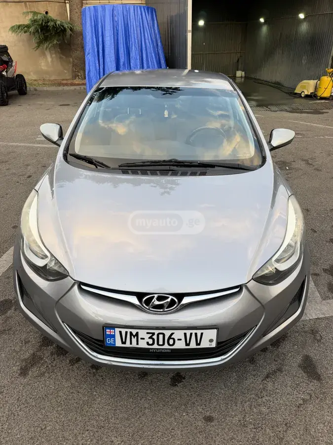 Hyundai Elantra 2016 — photo 2