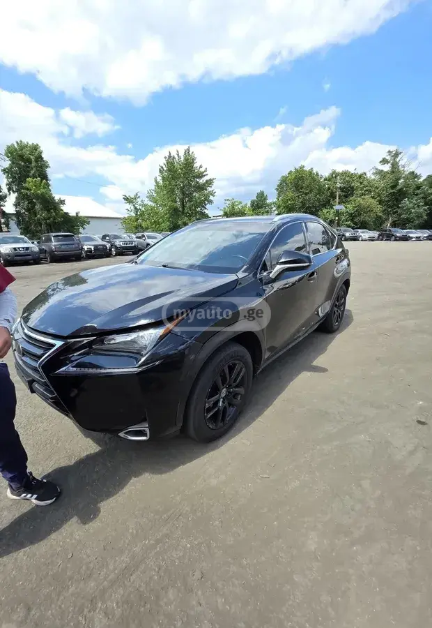 Lexus NX 200