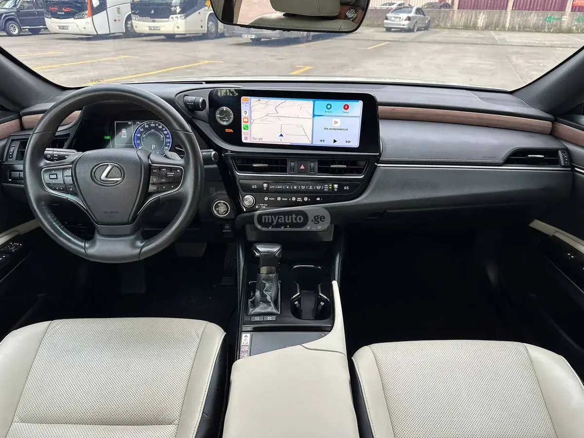 Lexus ES 300 2023 — photo 2