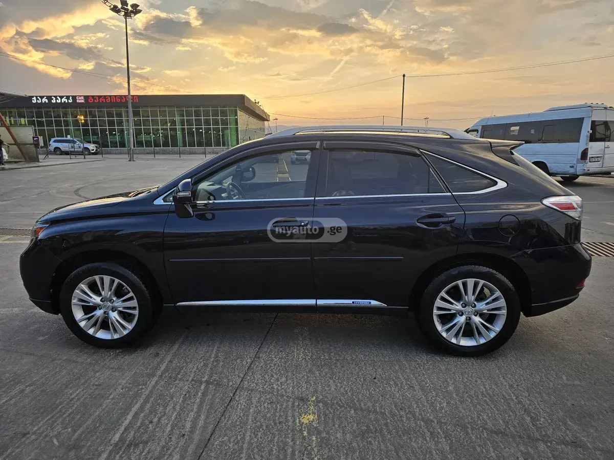Lexus RX 450 2010 — photo 2