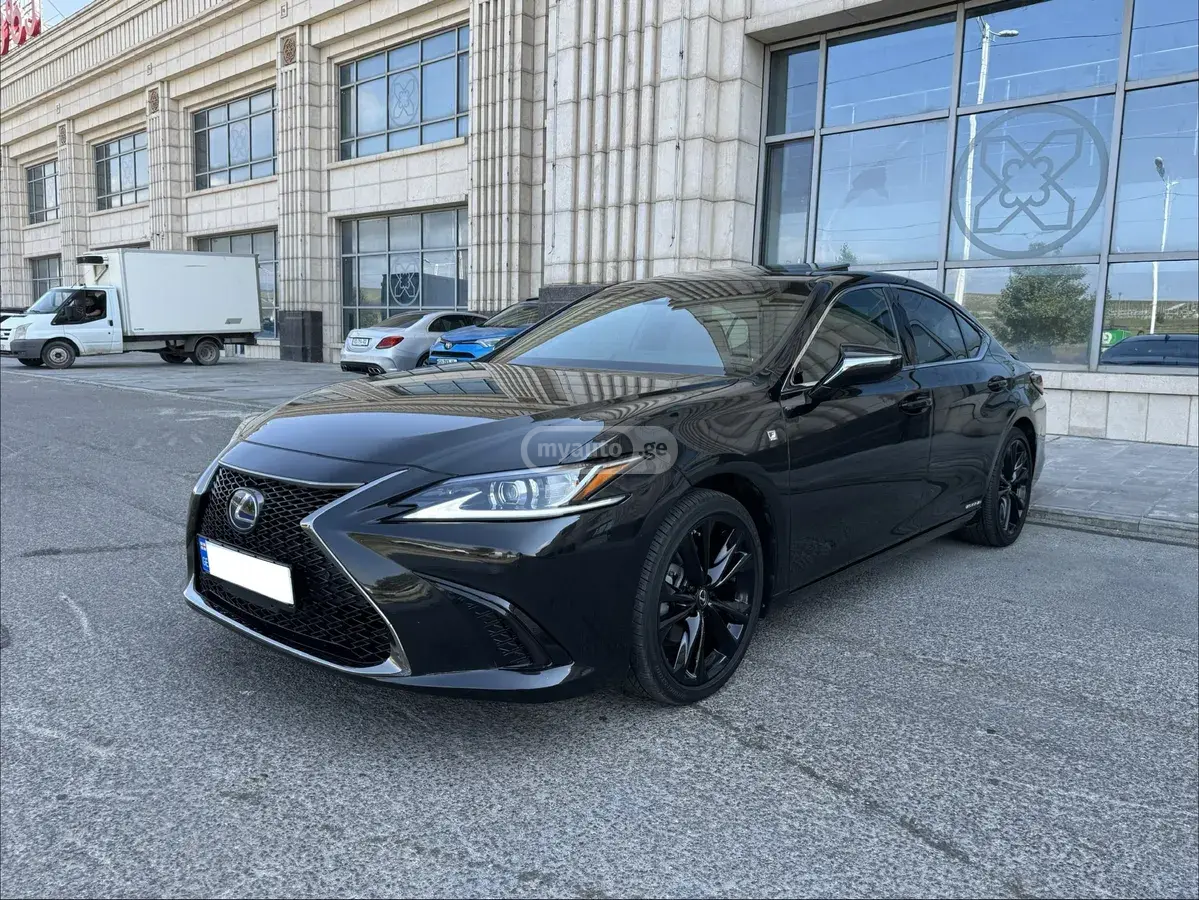 Lexus ES 300 2022 — photo 2