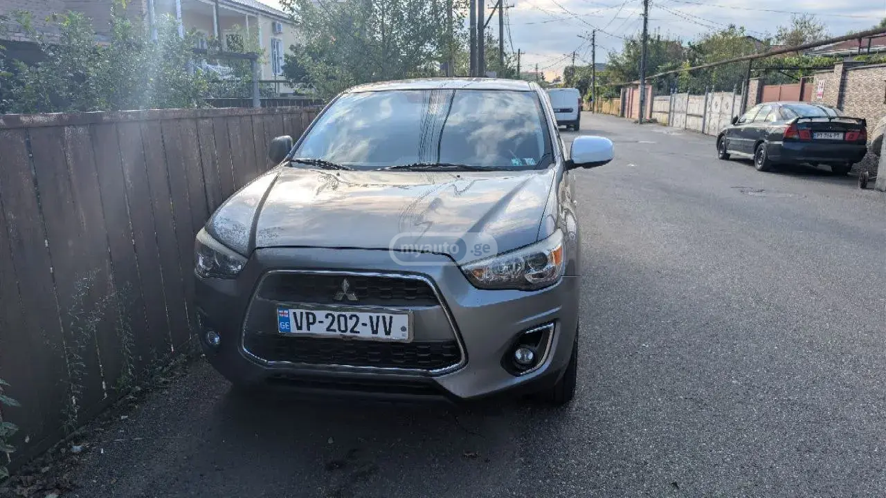 Mitsubishi Outlander Sport