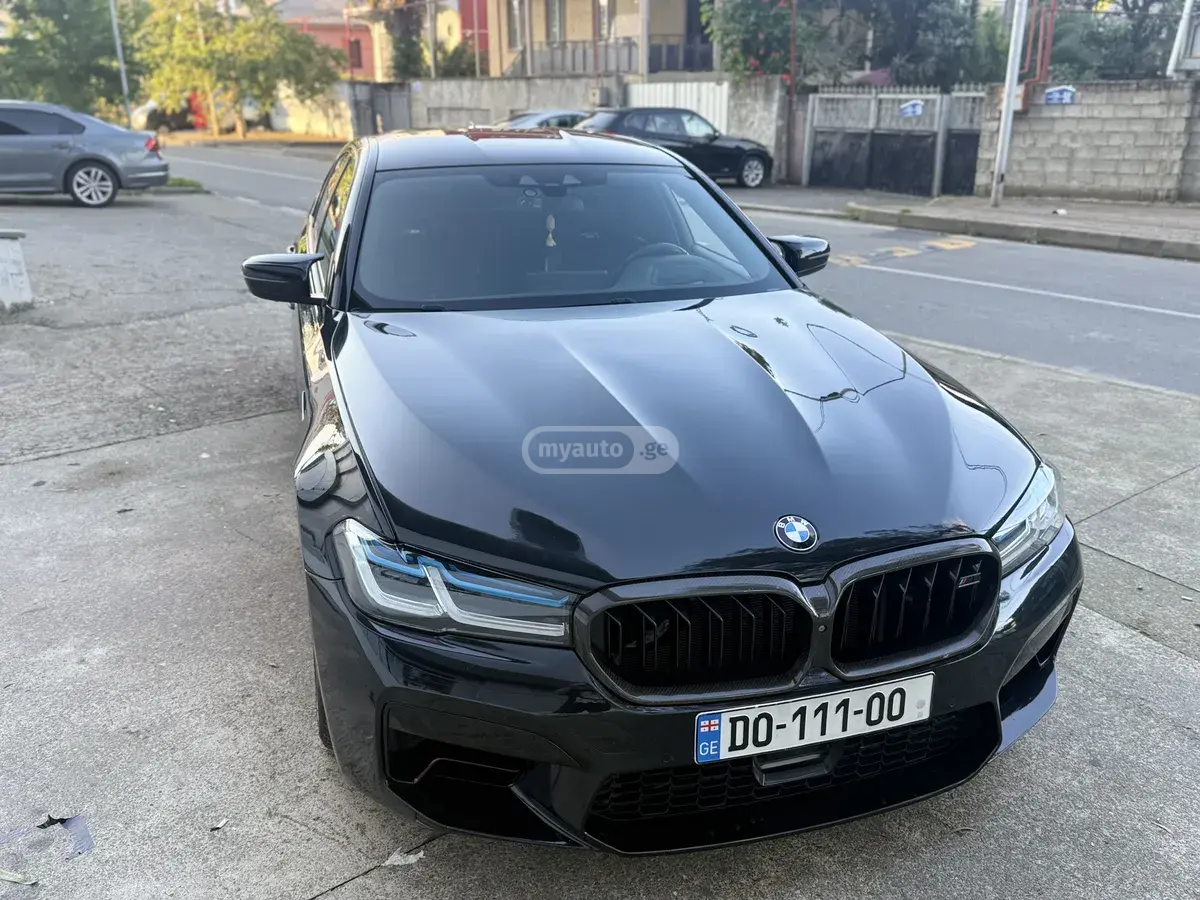BMW M5