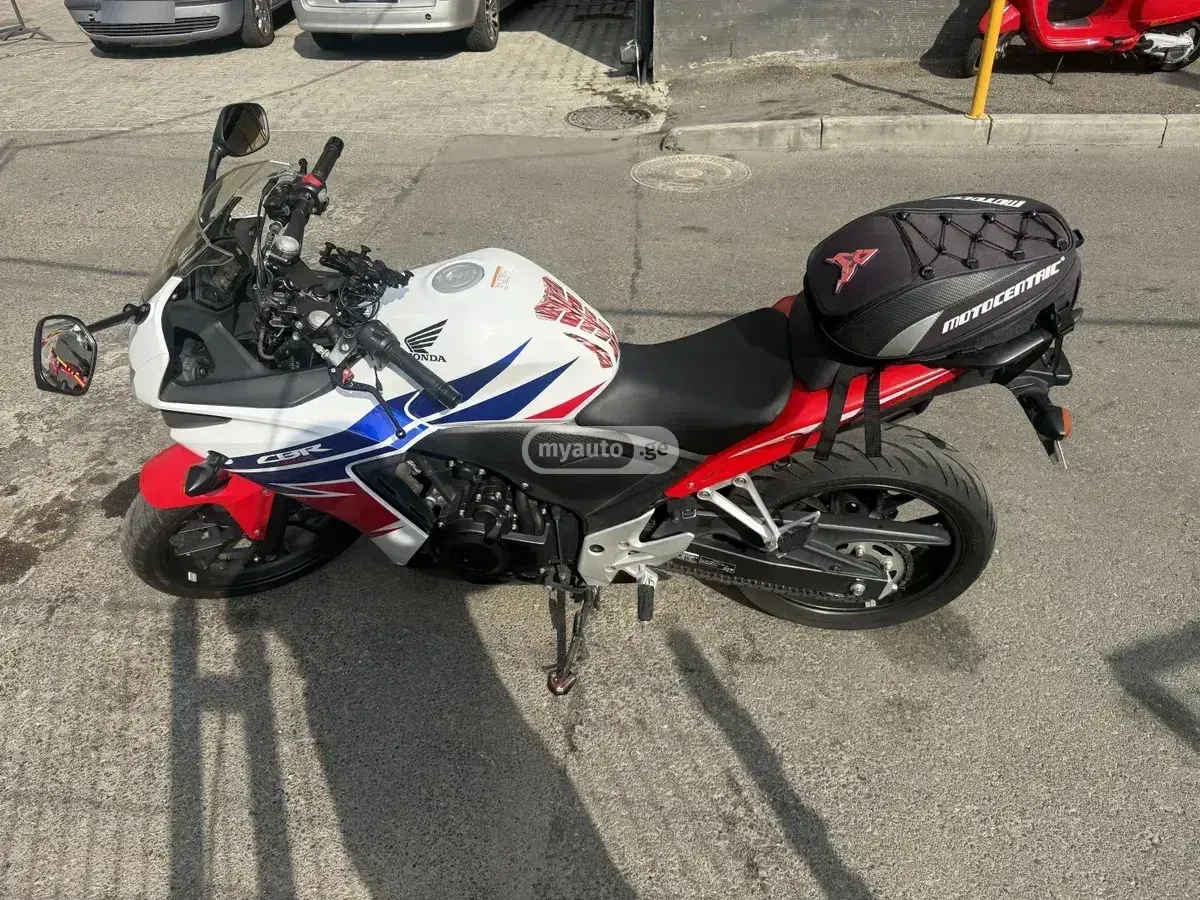Honda CBR 400 RR 2013 — photo 2