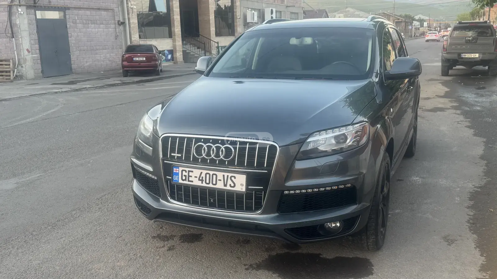 Audi Q7 2014 — photo 2