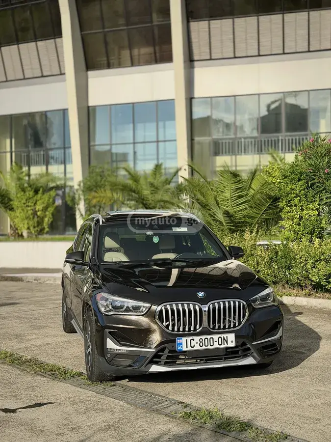 BMW X1 2020 — photo 2