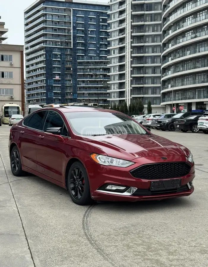 Ford Fusion 2018 — photo 2