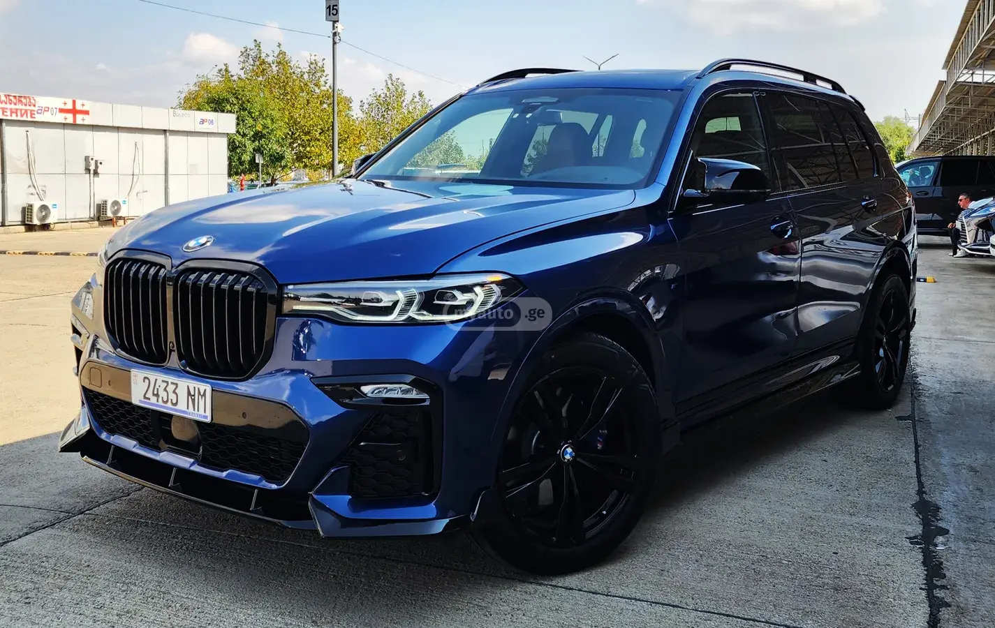 BMW X7 2022 — photo 2