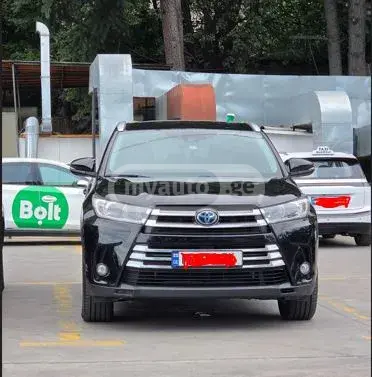 Toyota Highlander 2019 — photo 2