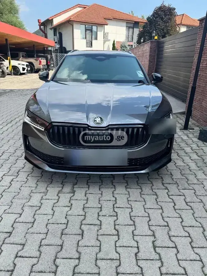 Skoda Superb 2025 — photo 2