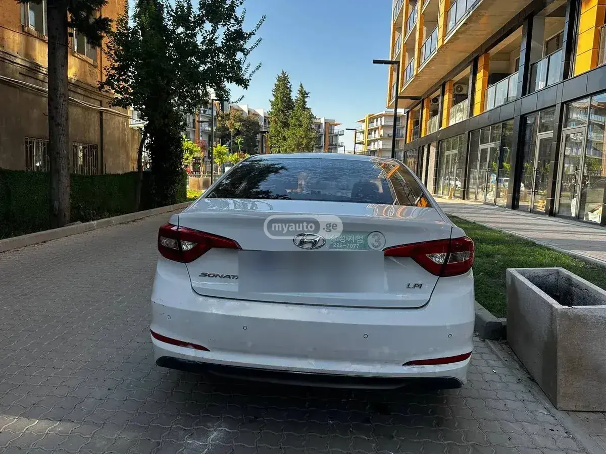 Hyundai Sonata 2016 — photo 2