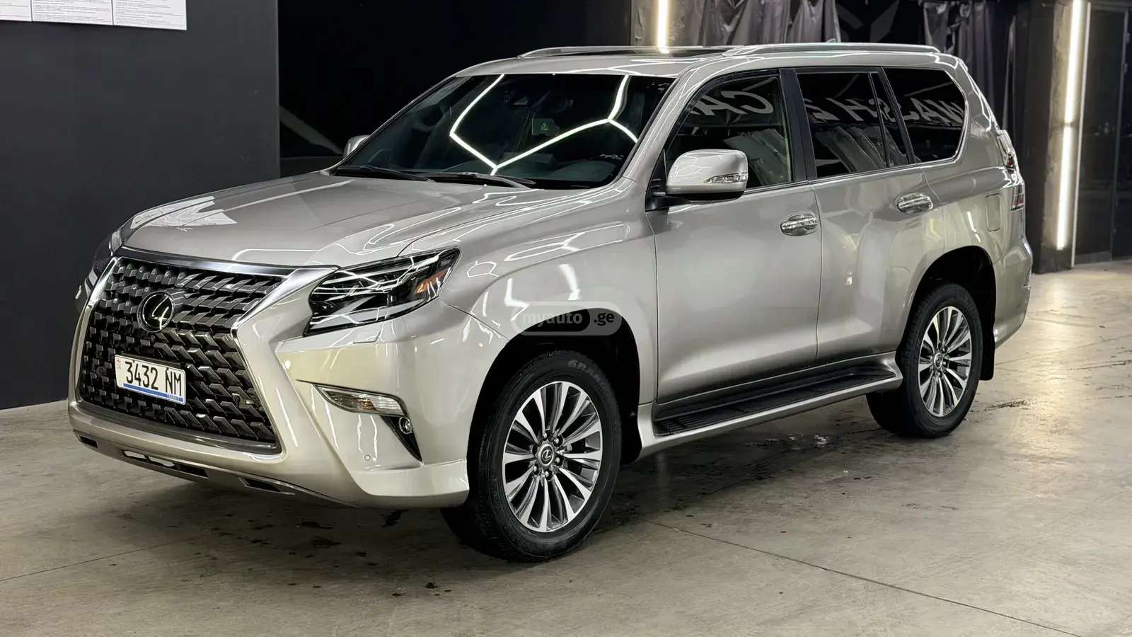 Lexus GX 460 2021 — photo 2