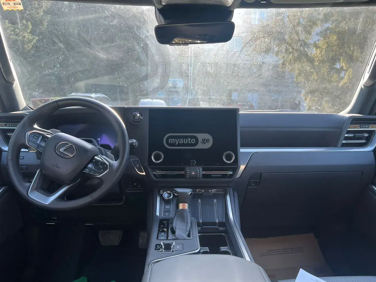 Lexus GX 550 2025 — photo 2